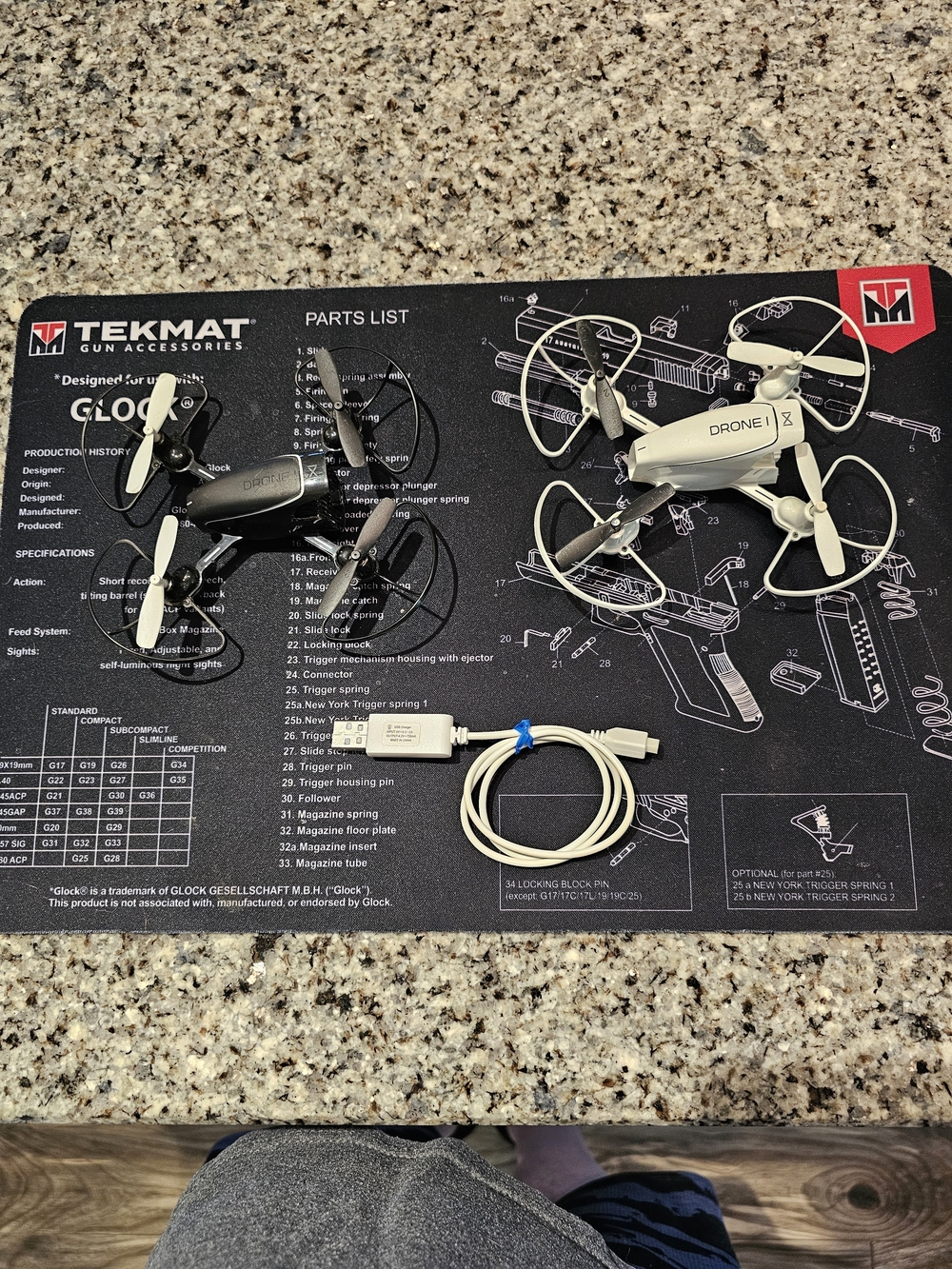 Compact Mini Drones Duo - Black & Cream